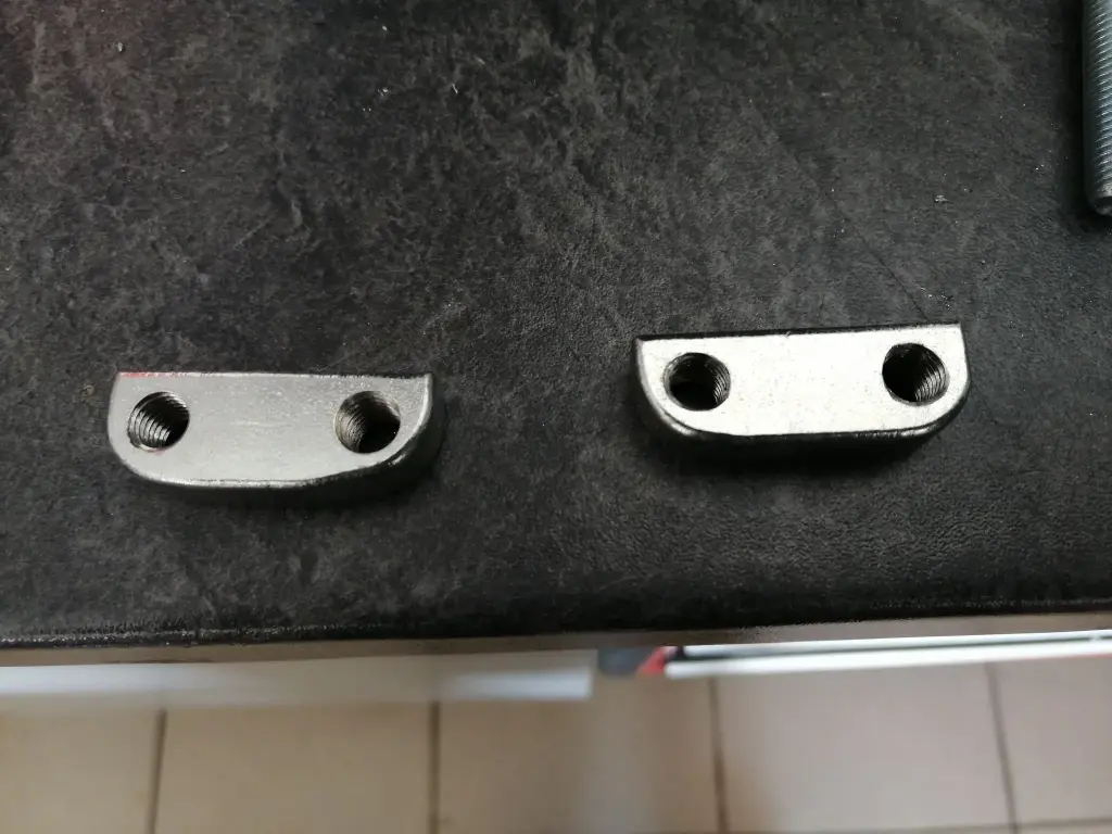 Platines de serrage excentrique + visserie